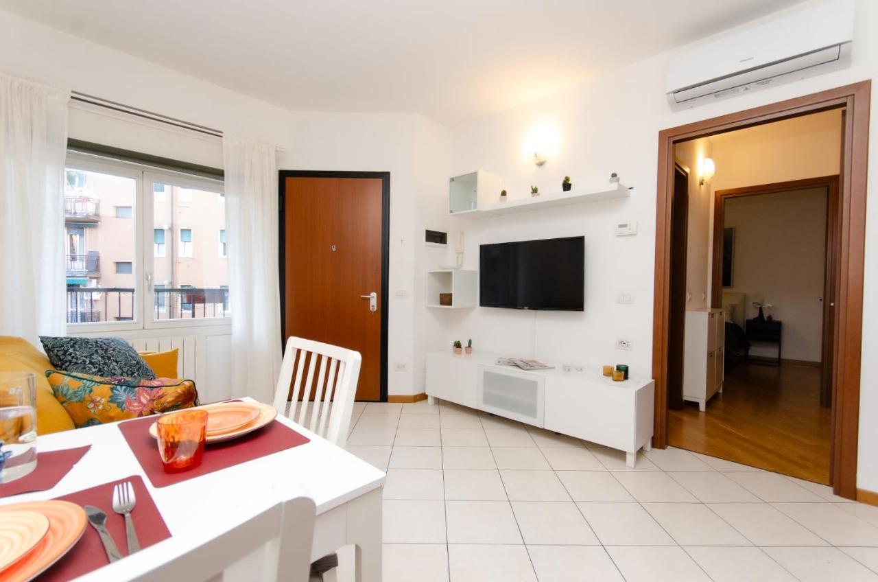 Vivimihome - Bilo A 5 Minuti Da San Siro Con Garage มิลาน ภายนอก รูปภาพ