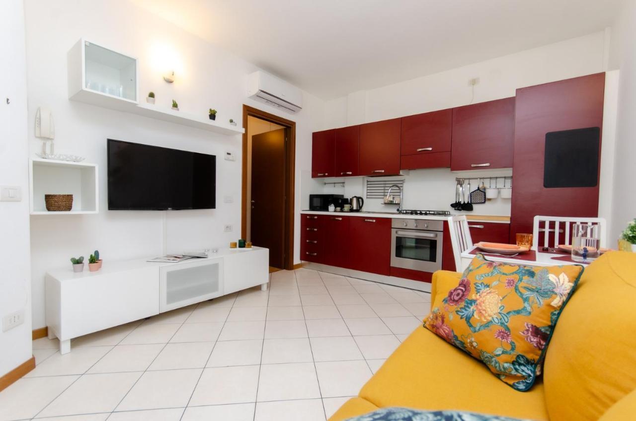 Vivimihome - Bilo A 5 Minuti Da San Siro Con Garage มิลาน ภายนอก รูปภาพ