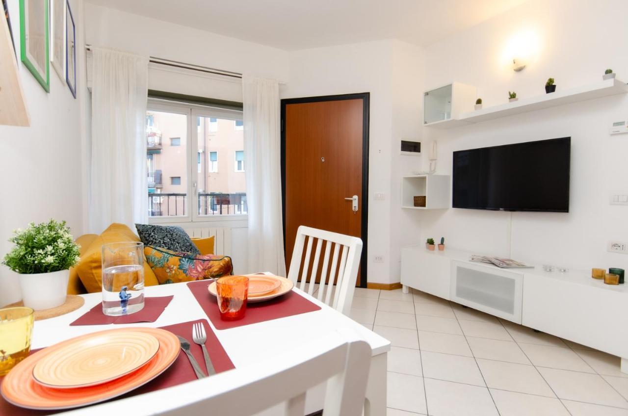 Vivimihome - Bilo A 5 Minuti Da San Siro Con Garage มิลาน ภายนอก รูปภาพ